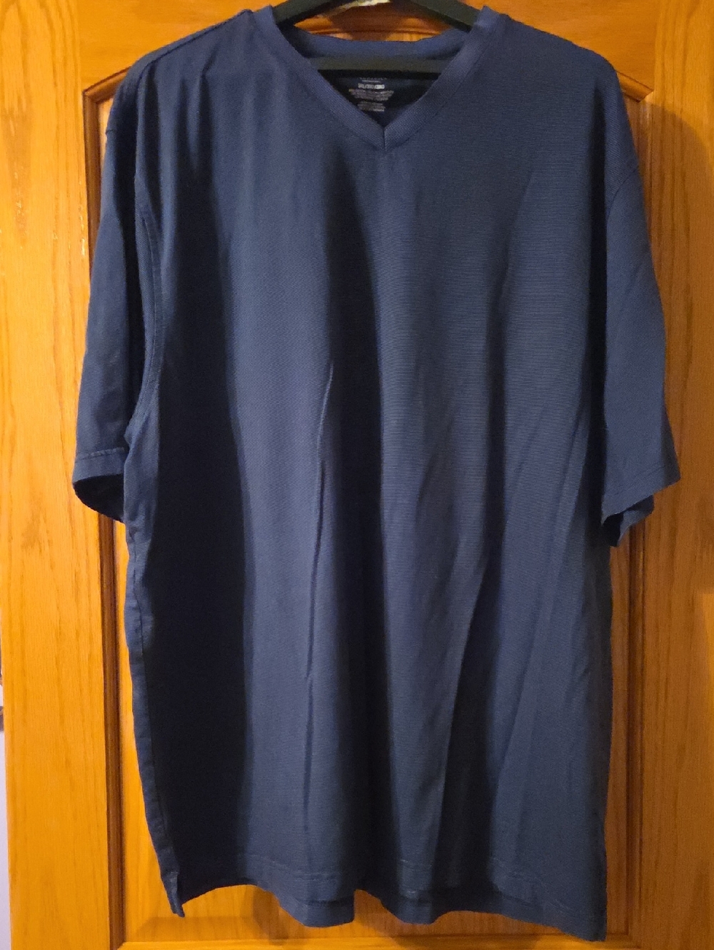 3XL Van Heusen Men's V-Neck Short Sleeve Tee in Navy Blue